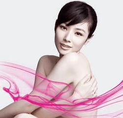 后天内分泌的影响所造成的乳房不对称